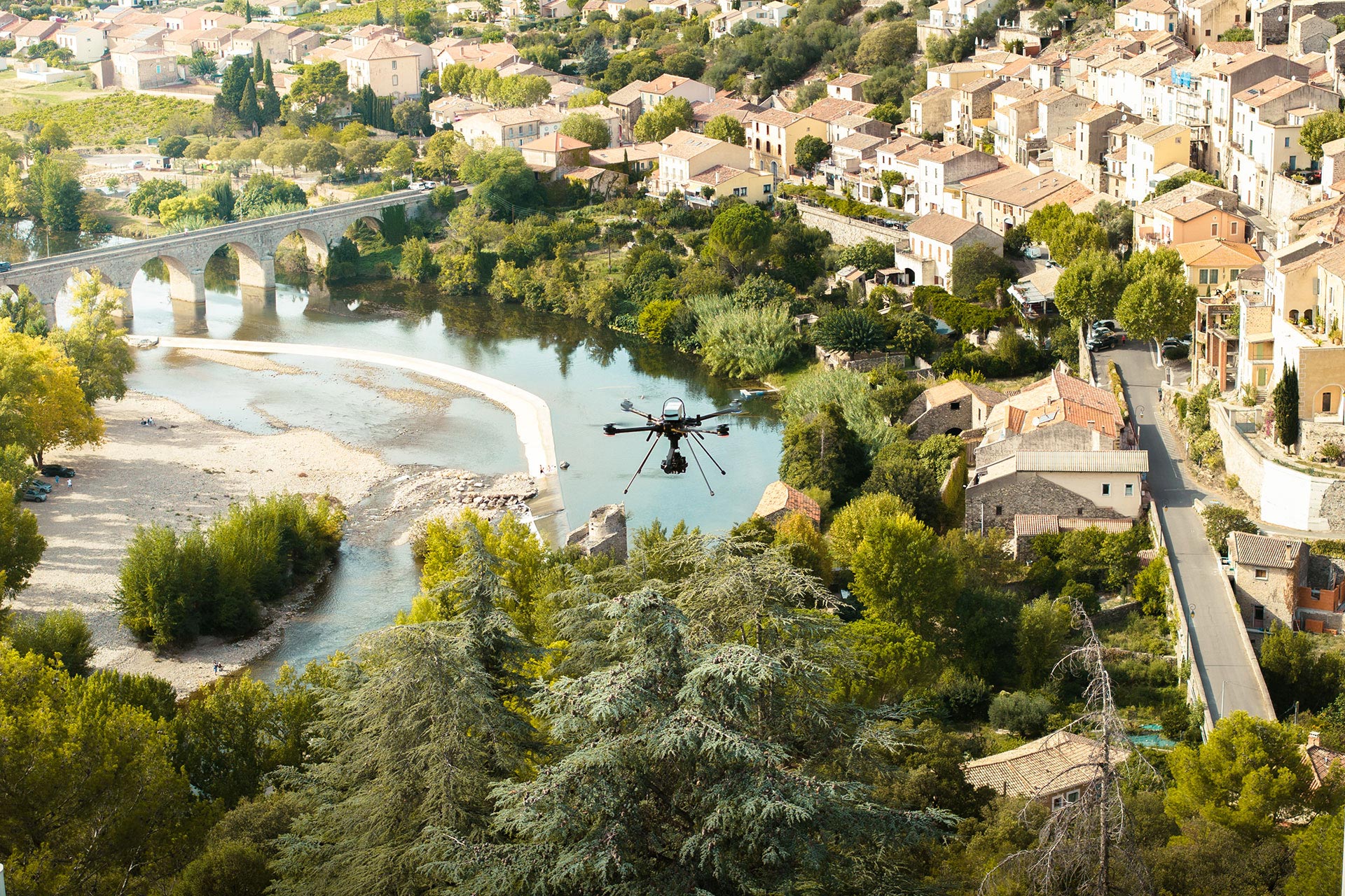 (c) Hexadrone.fr